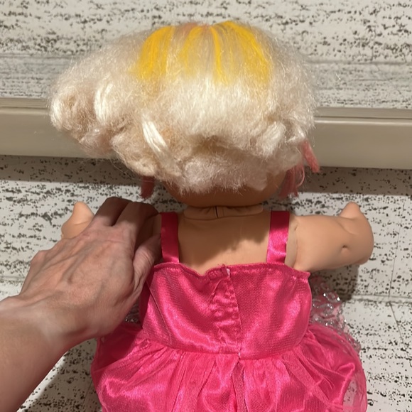 Cabbage Patch Kid 2005 - Picture 2 of 11